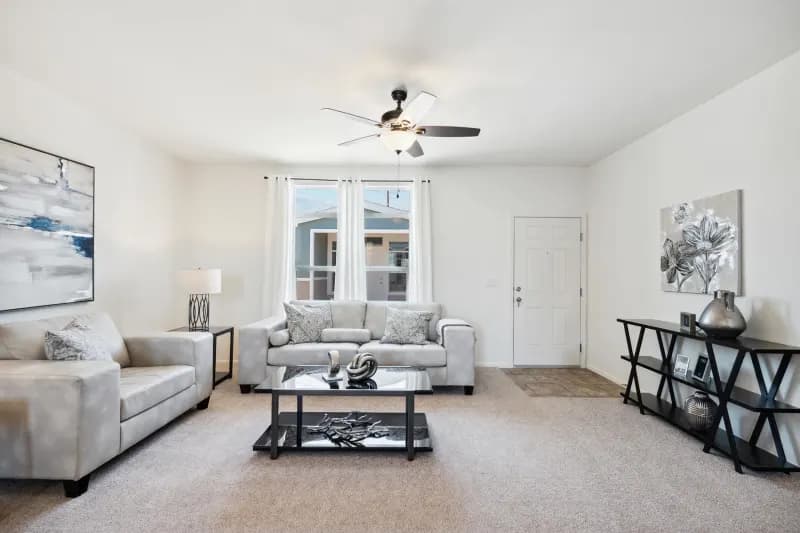 Cs2852ha2a interior home features