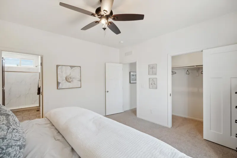 Cs2852ha2a bedroom home features