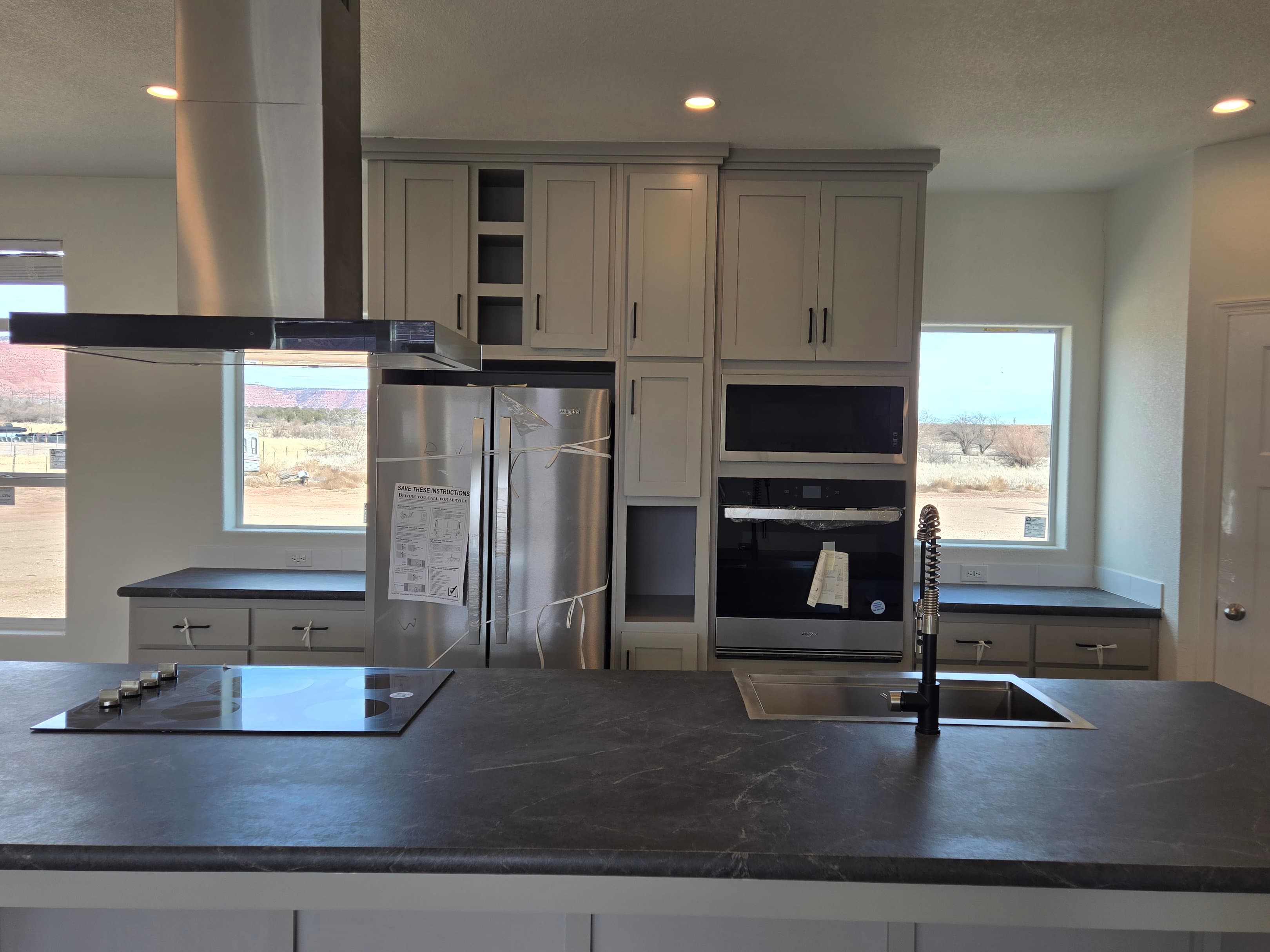 Odyssey 3256hx kitchen and interior home features