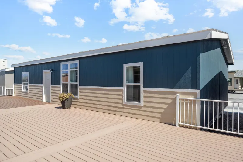 Cs2852ha2a hero, elevation, and exterior home features