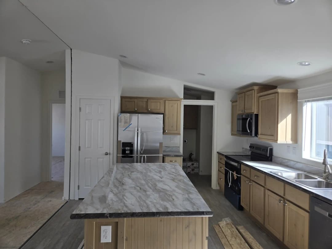 Limited 28564a kitchen home features