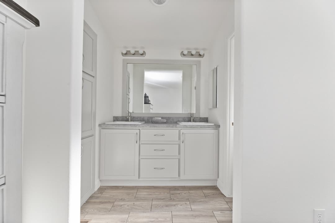 Sedona ridge interior home features