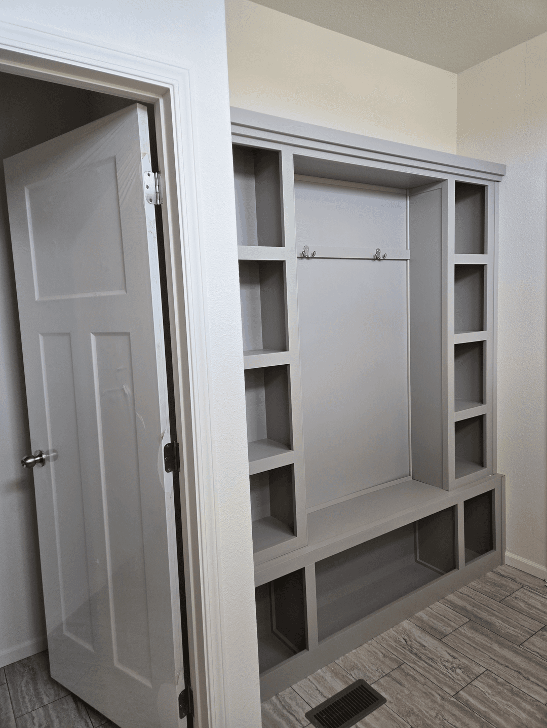 Odyssey 3256hx interior home features