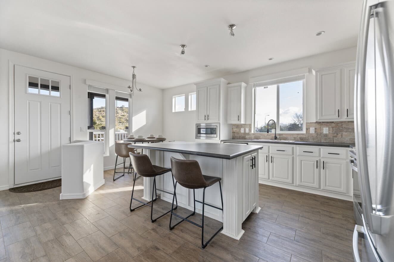 Pacifica  interior home features