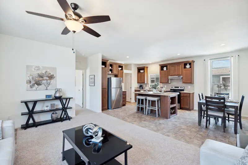 Cs2852ha2a interior home features