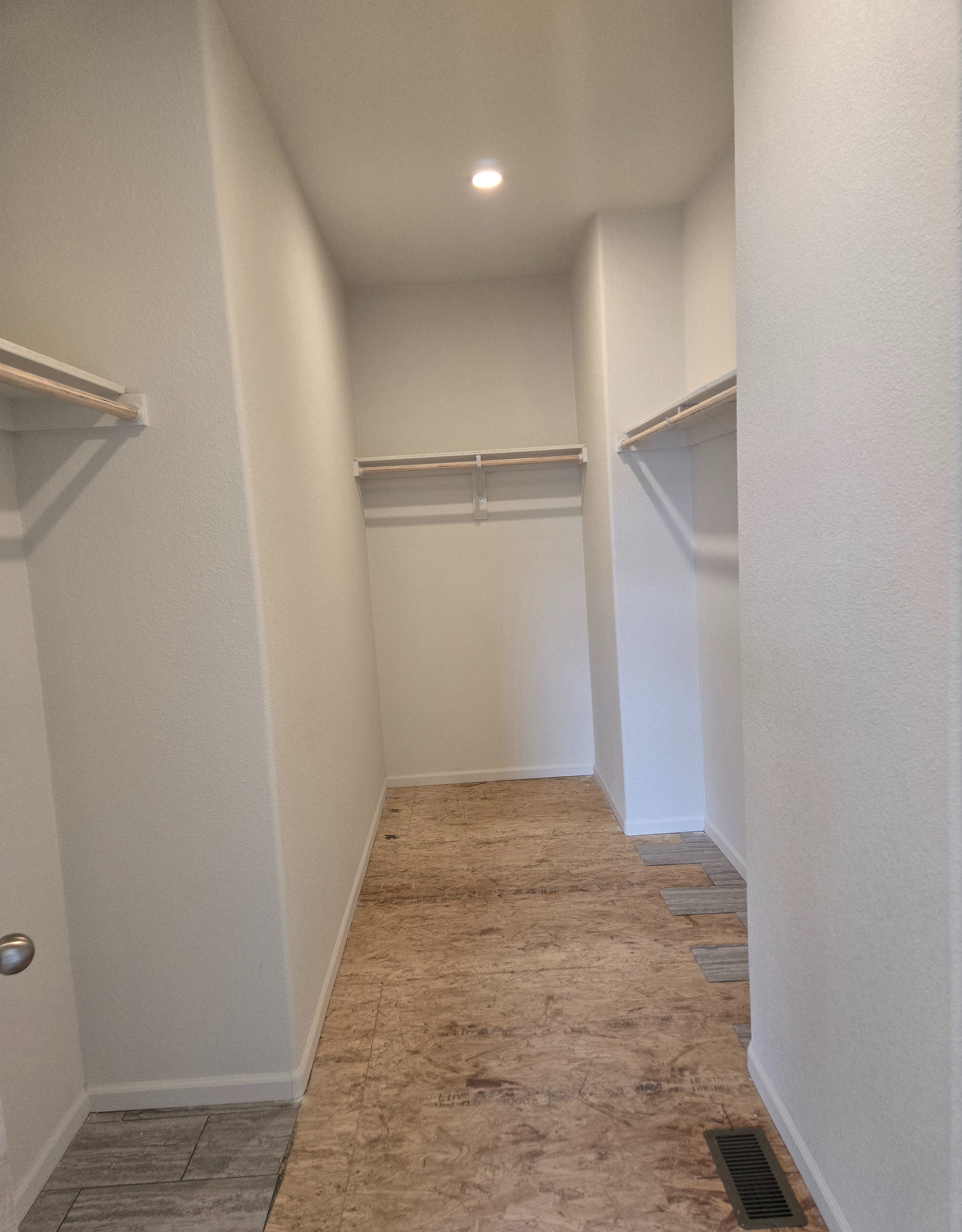 Odyssey 3256hx interior home features