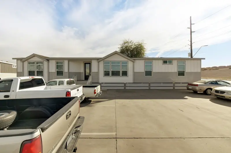 American freedom 3276r elevation, hero, and exterior home features