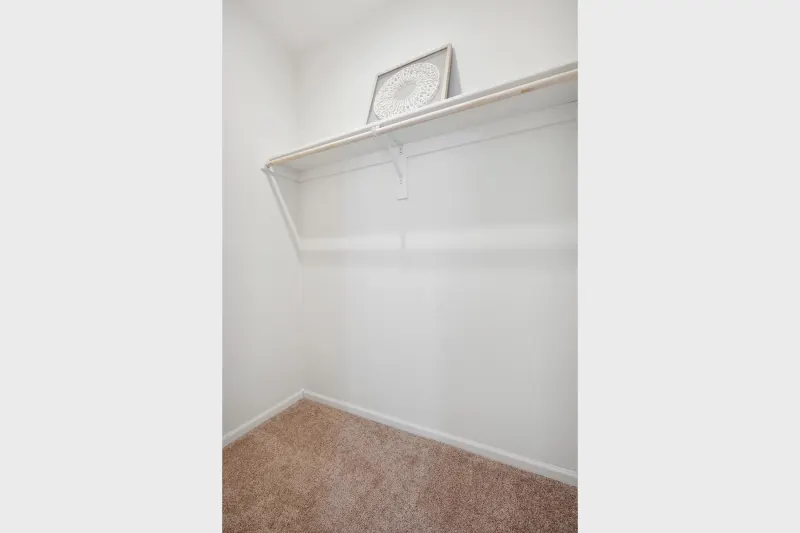 Cs2852ha2a interior home features